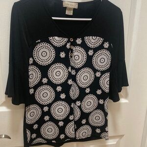 Diane Belle Black Blouse with White Circular Crochet-Inspired Front Small